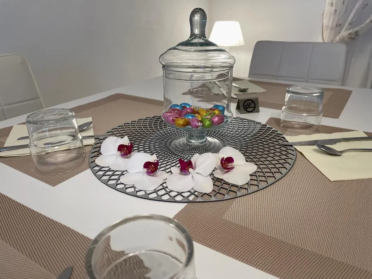 La Casa Di Celeste B&B Comacchio 0*,  Italy